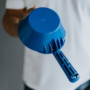 MF Render Scoop Plastic