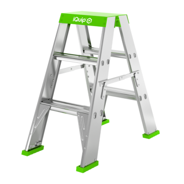 iQuip Double Sided Ladder 170KG Rated 4 Step 1200mm